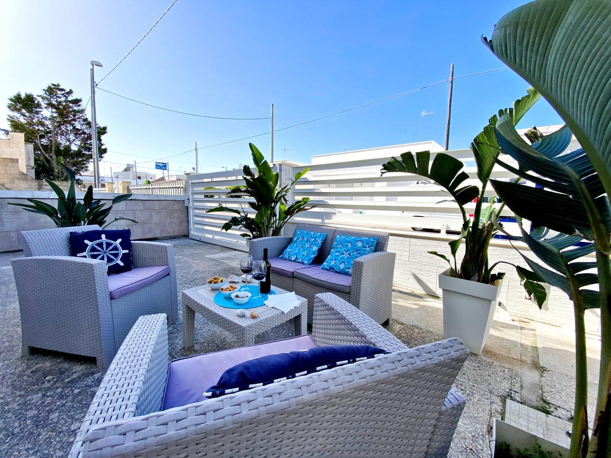 Aria Di Mare Mancaversa - Elegante Appartamento Marina di Mancaversa Exterior photo